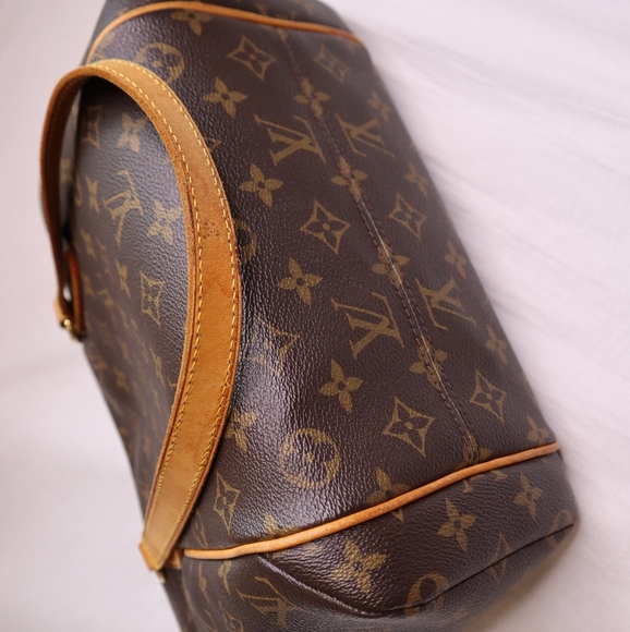 ☆SOLD☆ Louis Vuitton Monogram Totally PM Handbag - Picture 7 of 14
